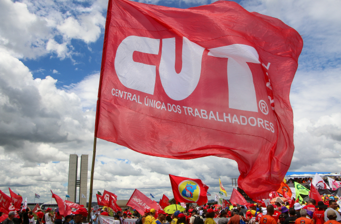 Trabalhadores vão às ruas no dia 30 para pressionar Senado pelo fim da escala 6×1